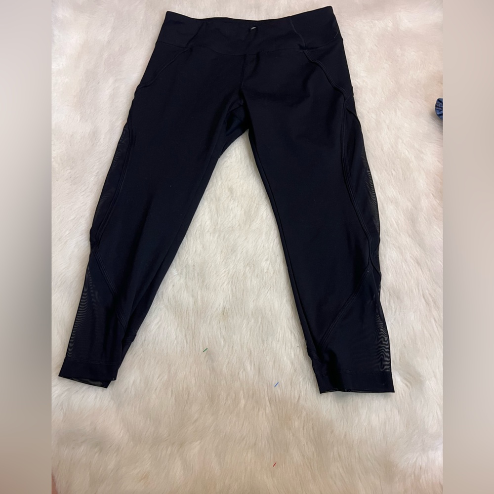 Yogalicious sz L cropped black leggings with mesh detail 0644 - Picture 3 of 5